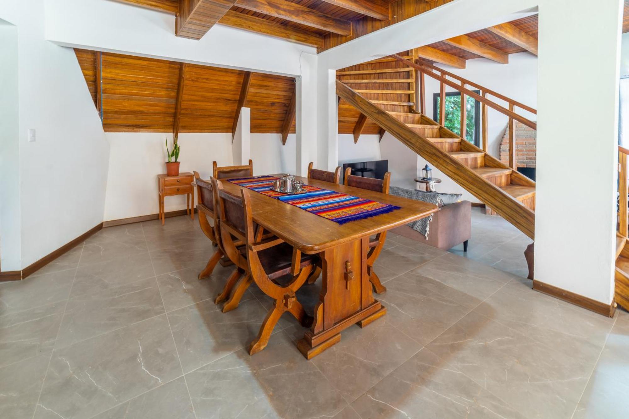Casa Violeta Home Rentals Monteverde Exterior photo