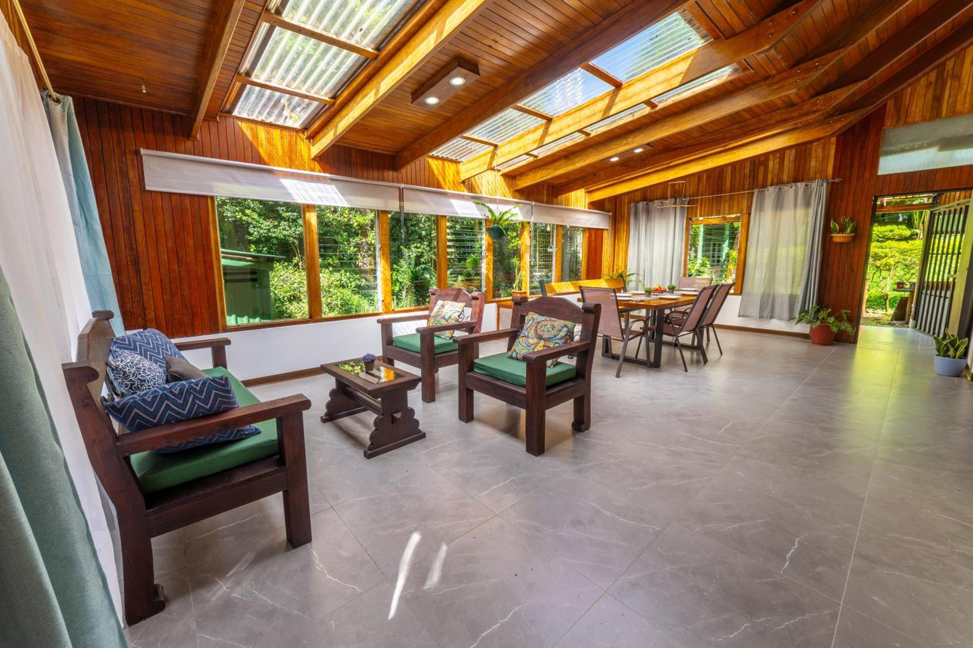 Casa Violeta Home Rentals Monteverde Exterior photo
