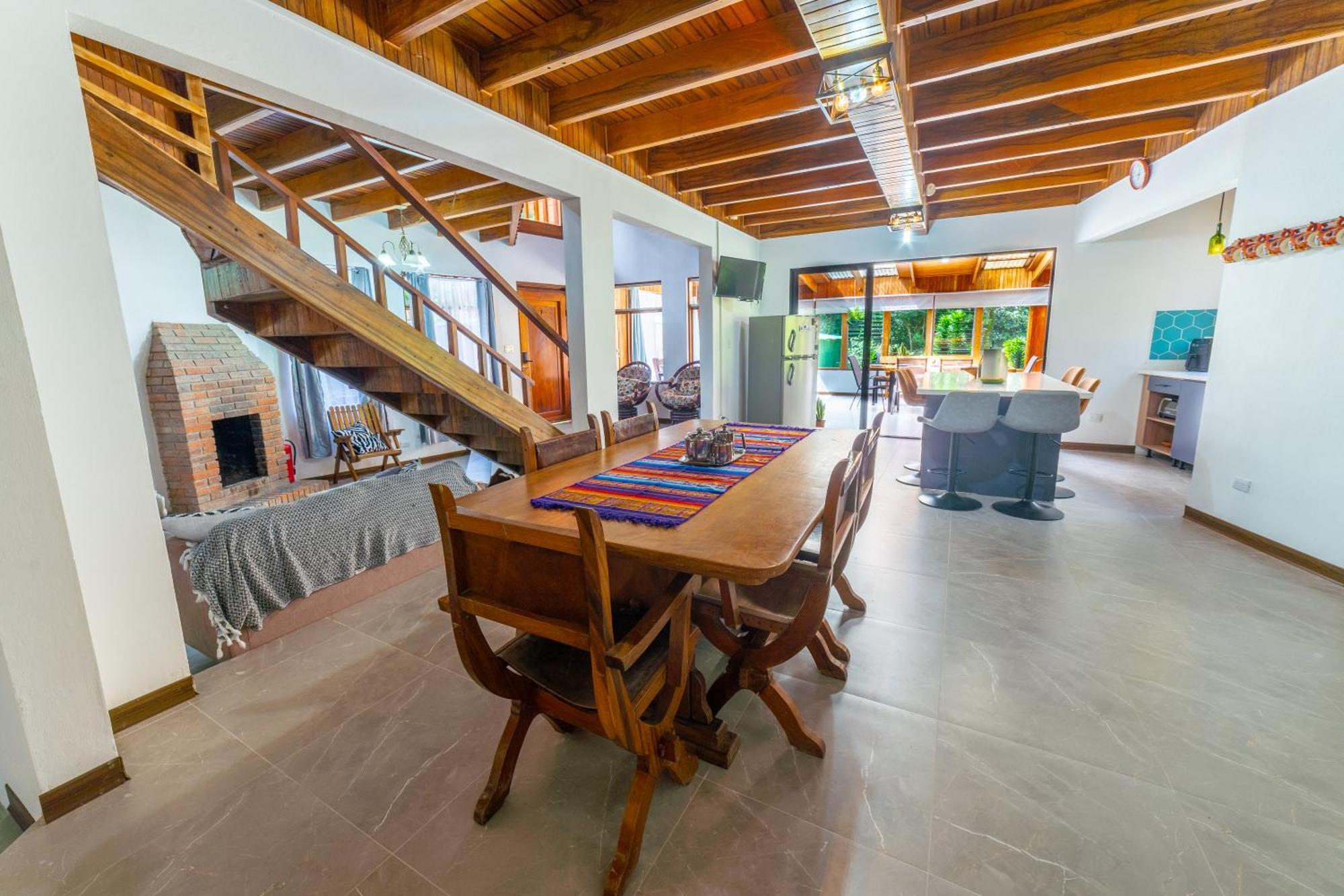 Casa Violeta Home Rentals Monteverde Exterior photo