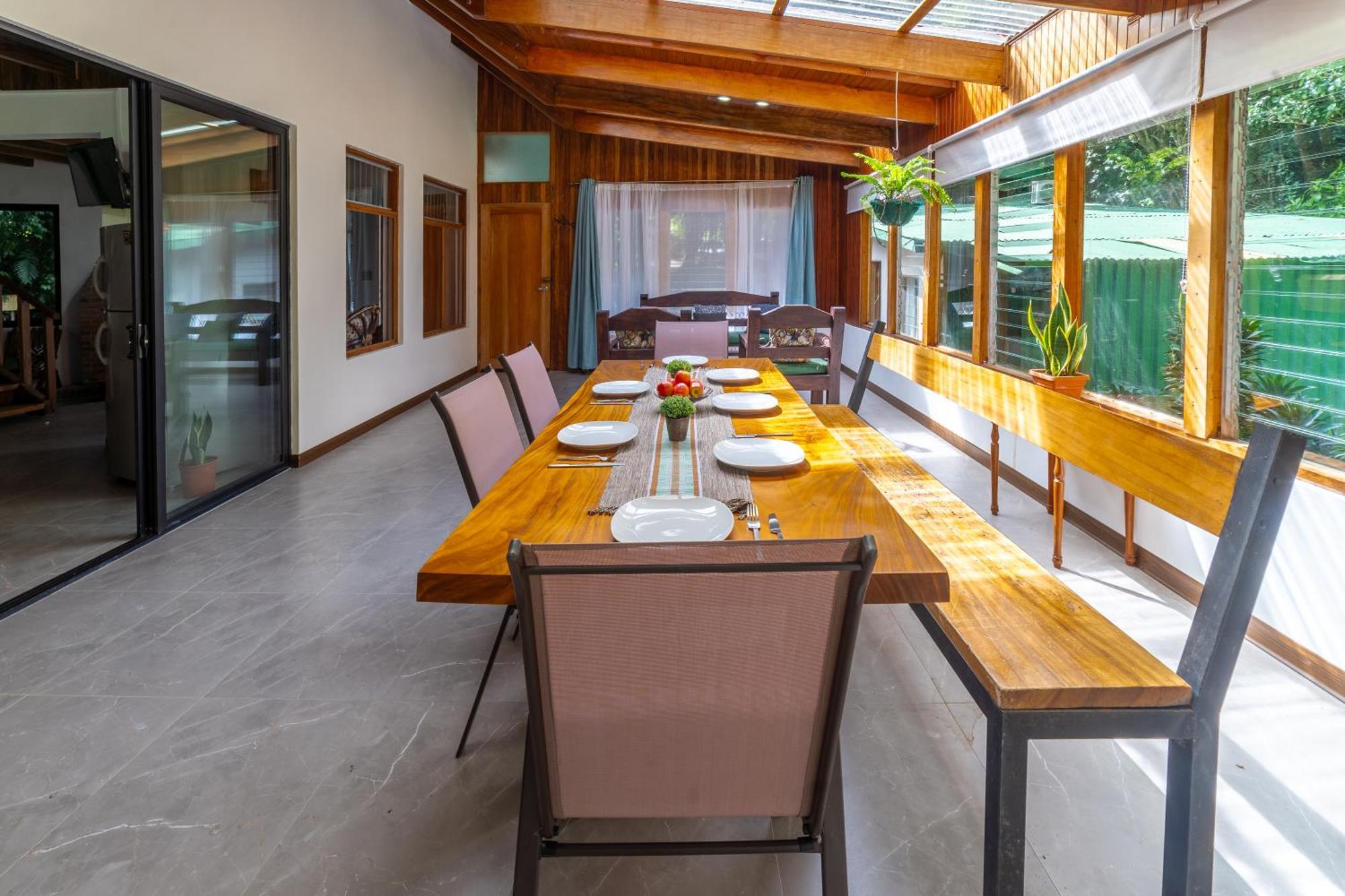 Casa Violeta Home Rentals Monteverde Exterior photo