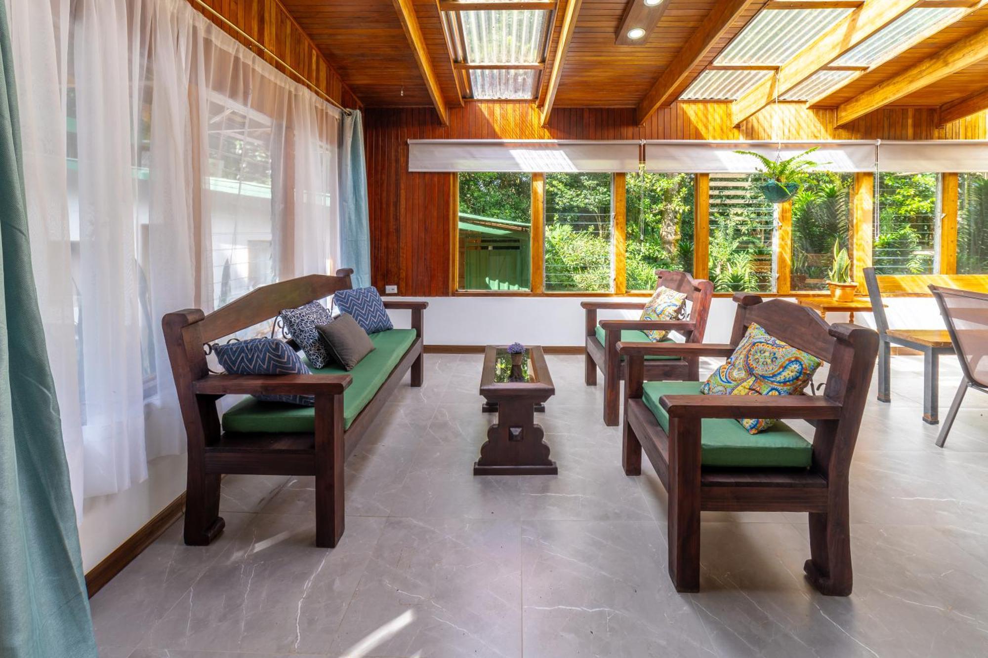 Casa Violeta Home Rentals Monteverde Exterior photo