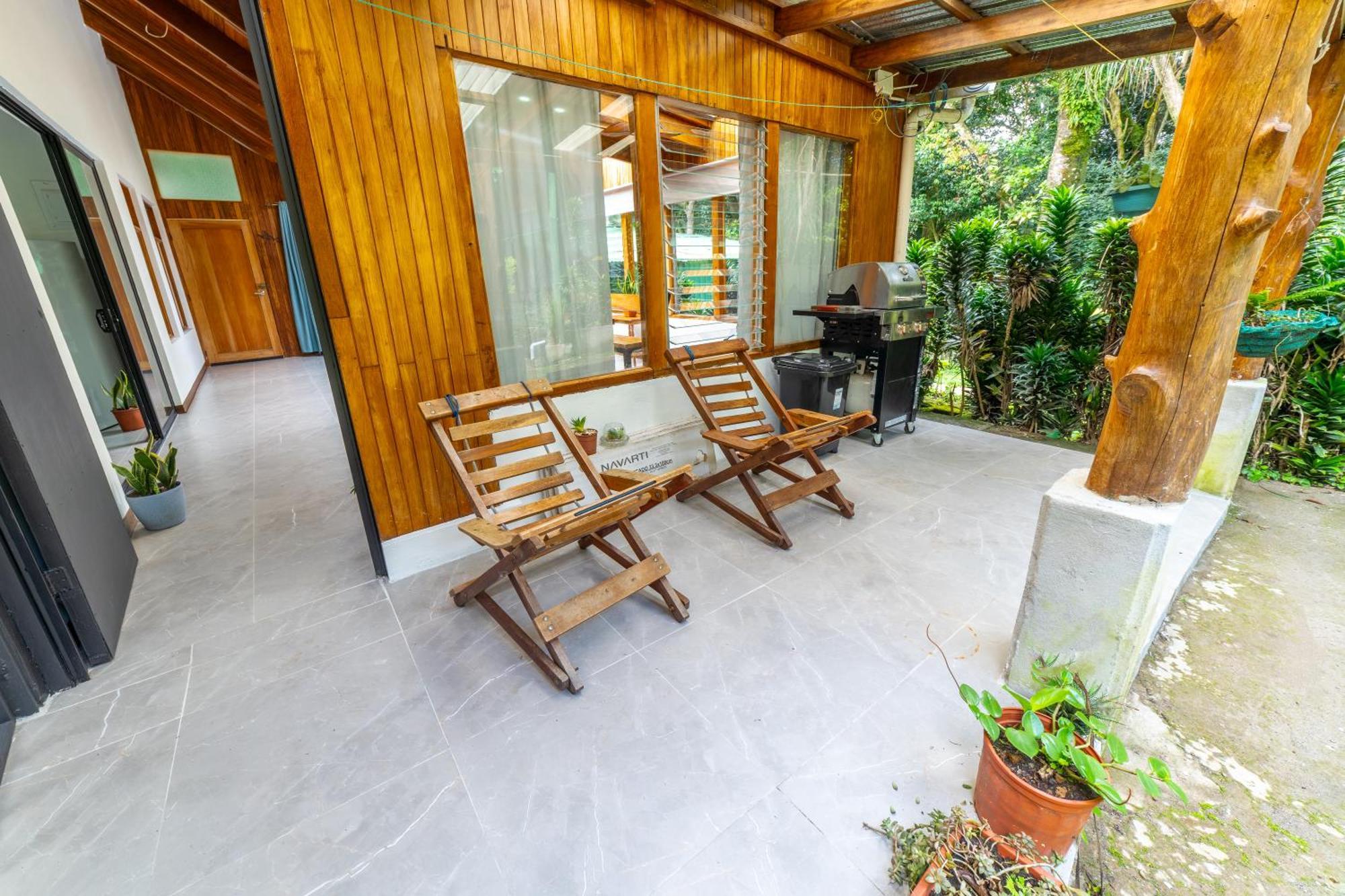 Casa Violeta Home Rentals Monteverde Exterior photo