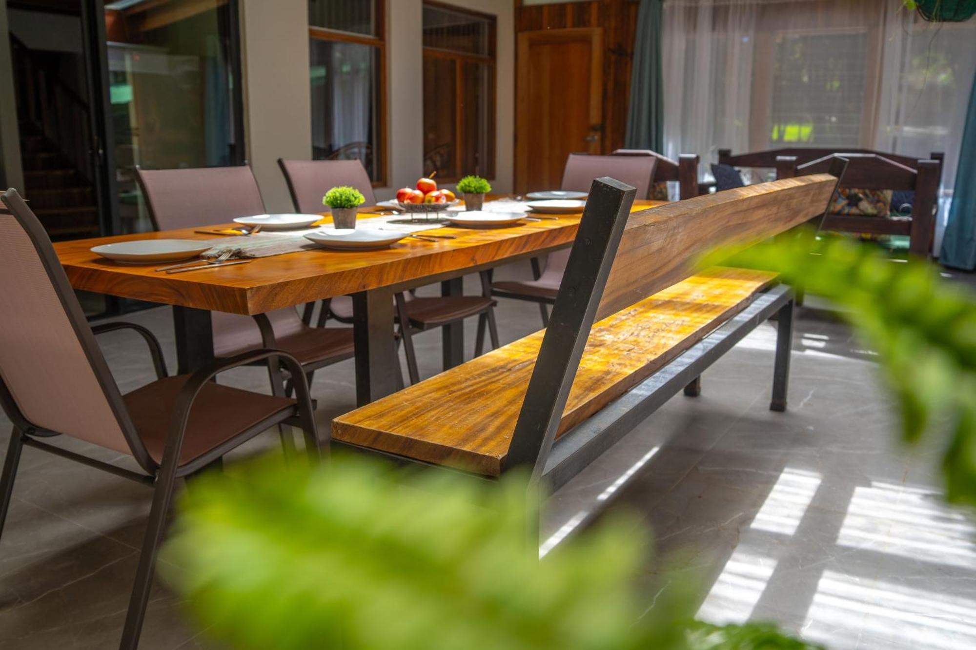 Casa Violeta Home Rentals Monteverde Exterior photo
