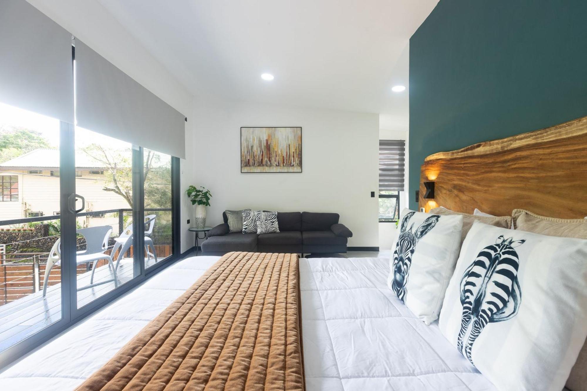 Casa Violeta Home Rentals Monteverde Exterior photo